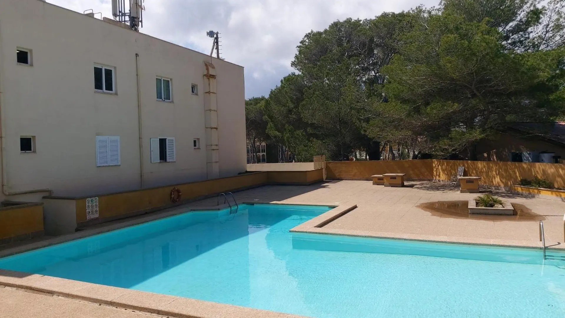 Yourhouse Sol I Mar 2 Beach Apartment 칼라 메스키다 0*,
